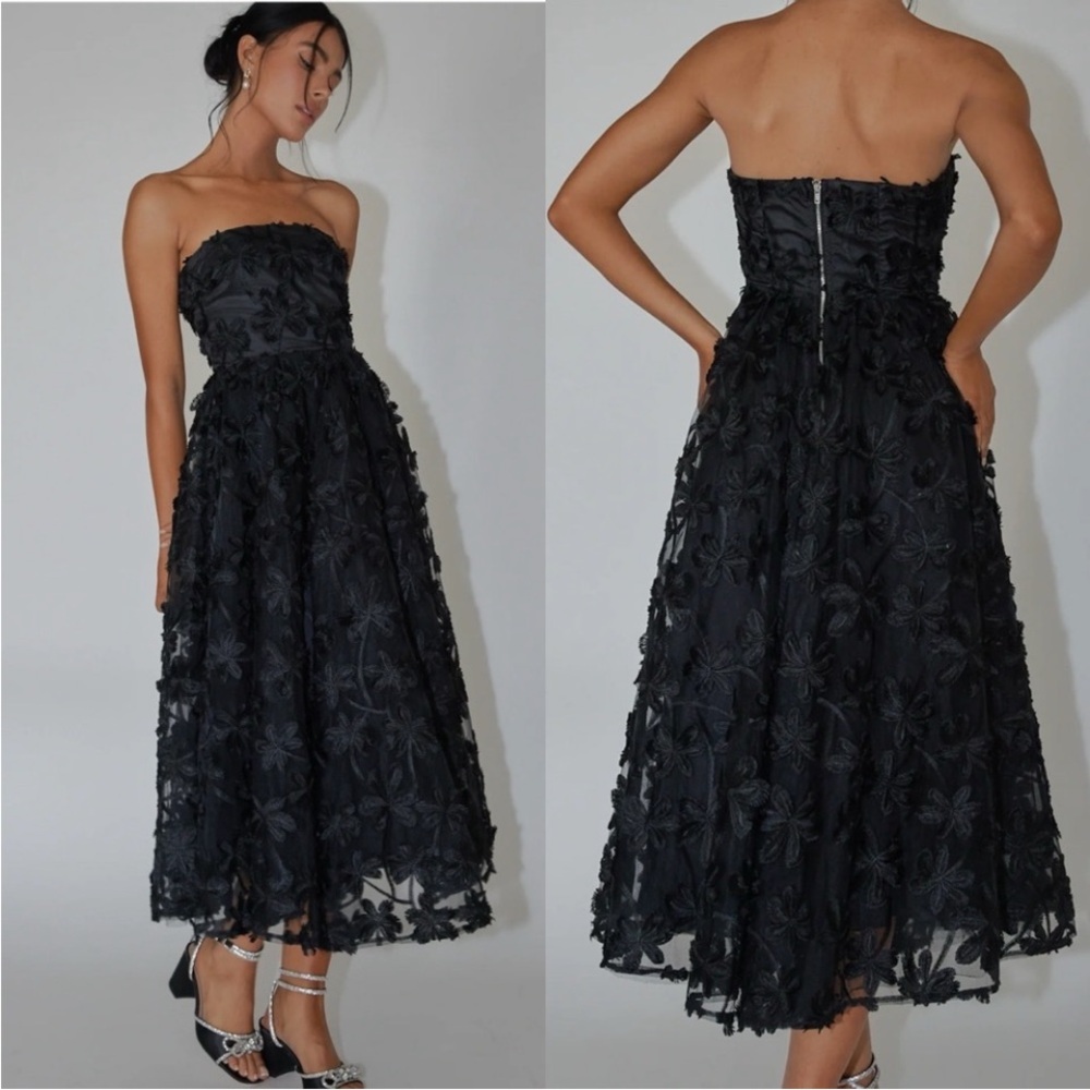 NWT Selfie Leslie Dori Floral Embellished Midi Dress - S